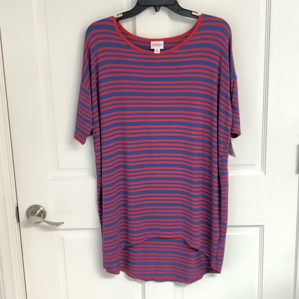 NWT Size XS LuLaRoe Irma Tunic Top